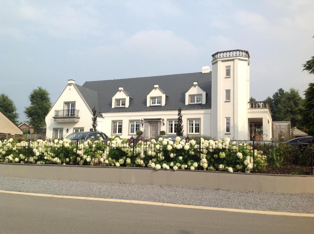 B&B Villa Reynaert Opoeteren Exterior foto